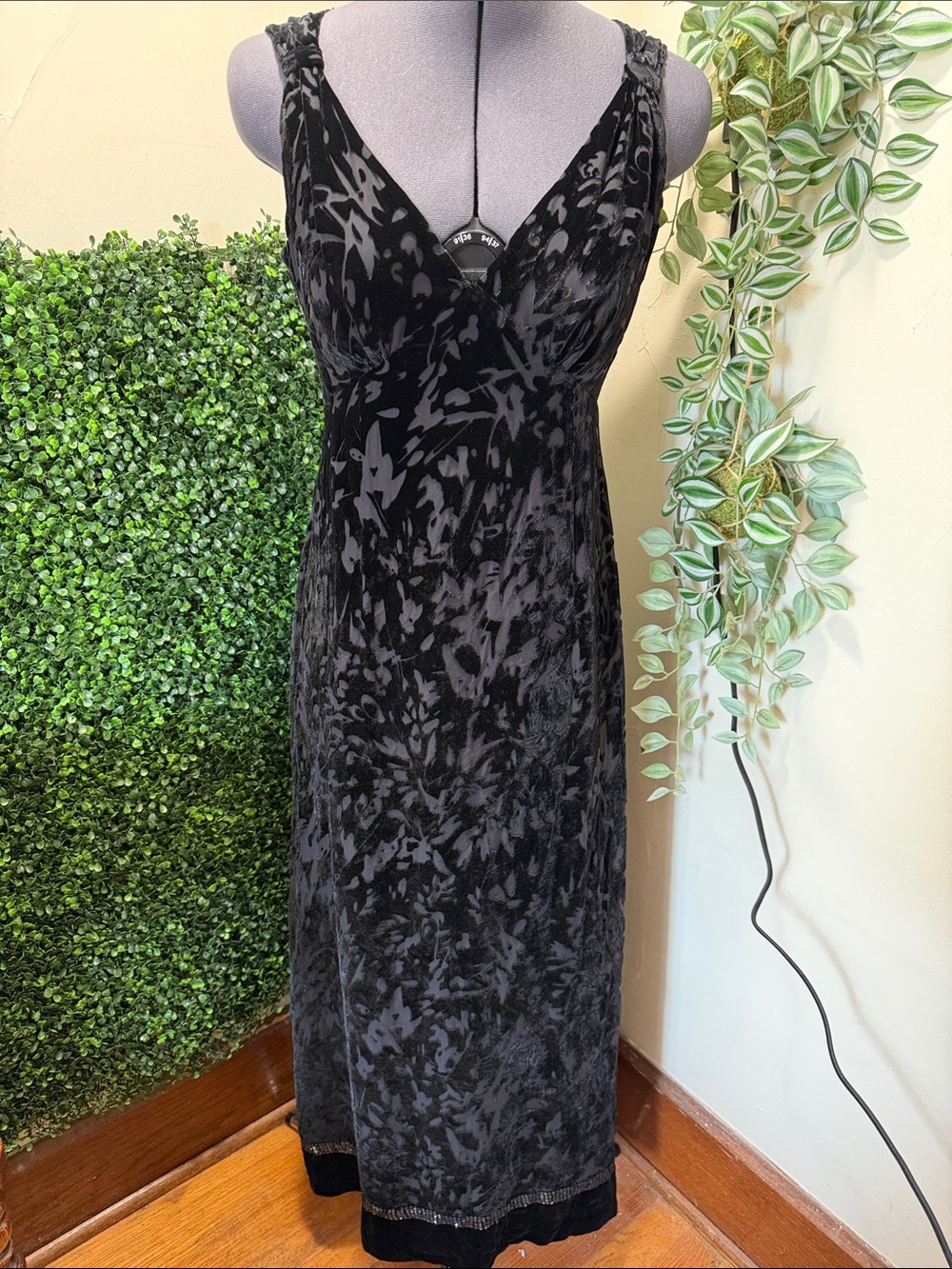 The Limited Black Velvet Burnout V-Neck Maxi Dress